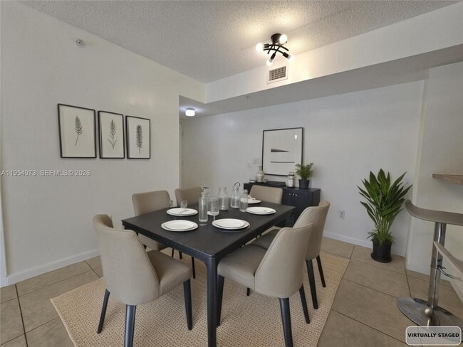 Building Photo - 2600 S University Dr