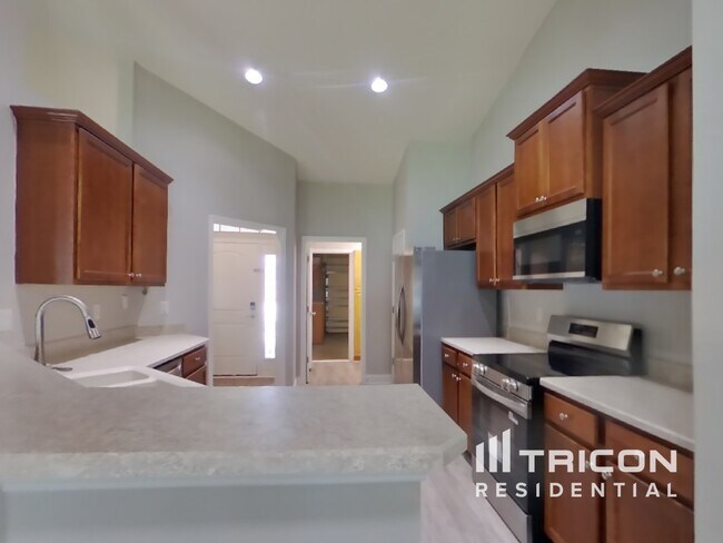 Building Photo - 2320 Bur Oak Place