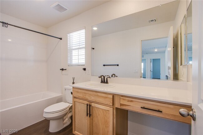 Building Photo - 2758 Pellaro Walk