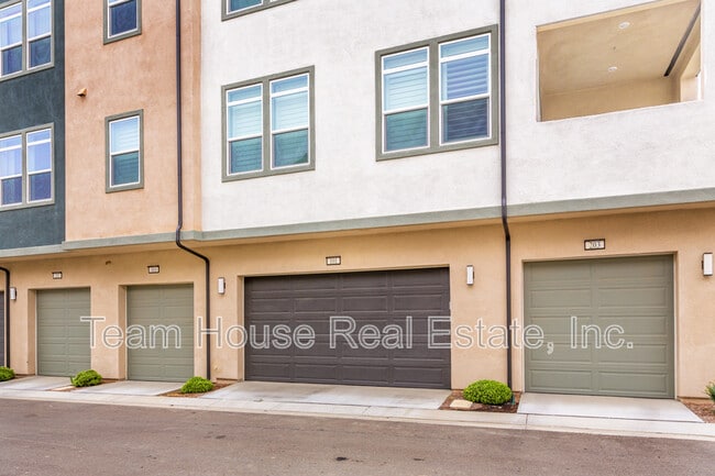 Building Photo - 27466 Mercantile Ct