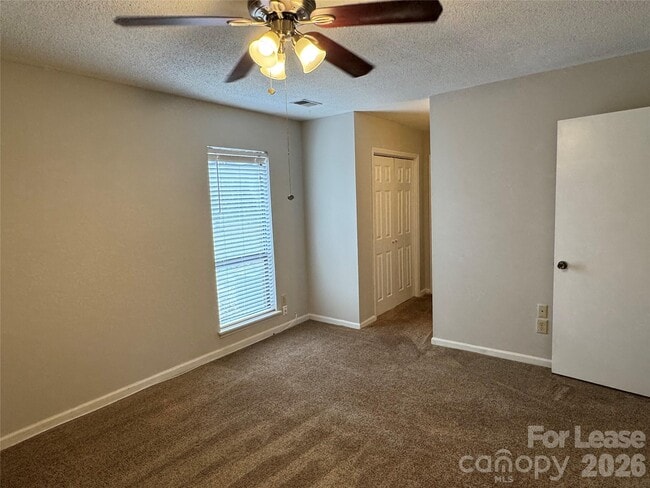 Building Photo - 10212 Invershiel Ct