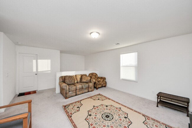 Building Photo - 4830 Highland Spgs Dr