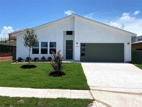 Building Photo - 9705 Evening Canopy Dr