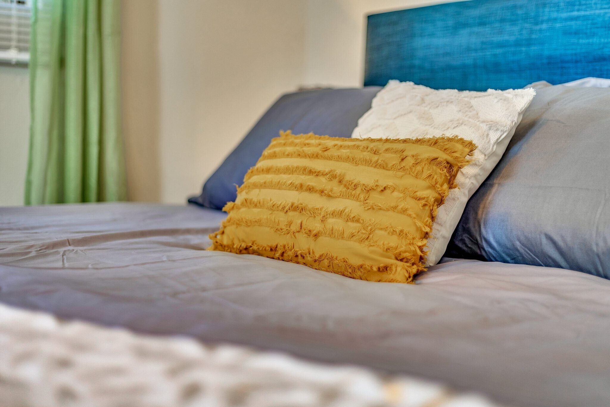 Building Photo - 1329 Walker Ave