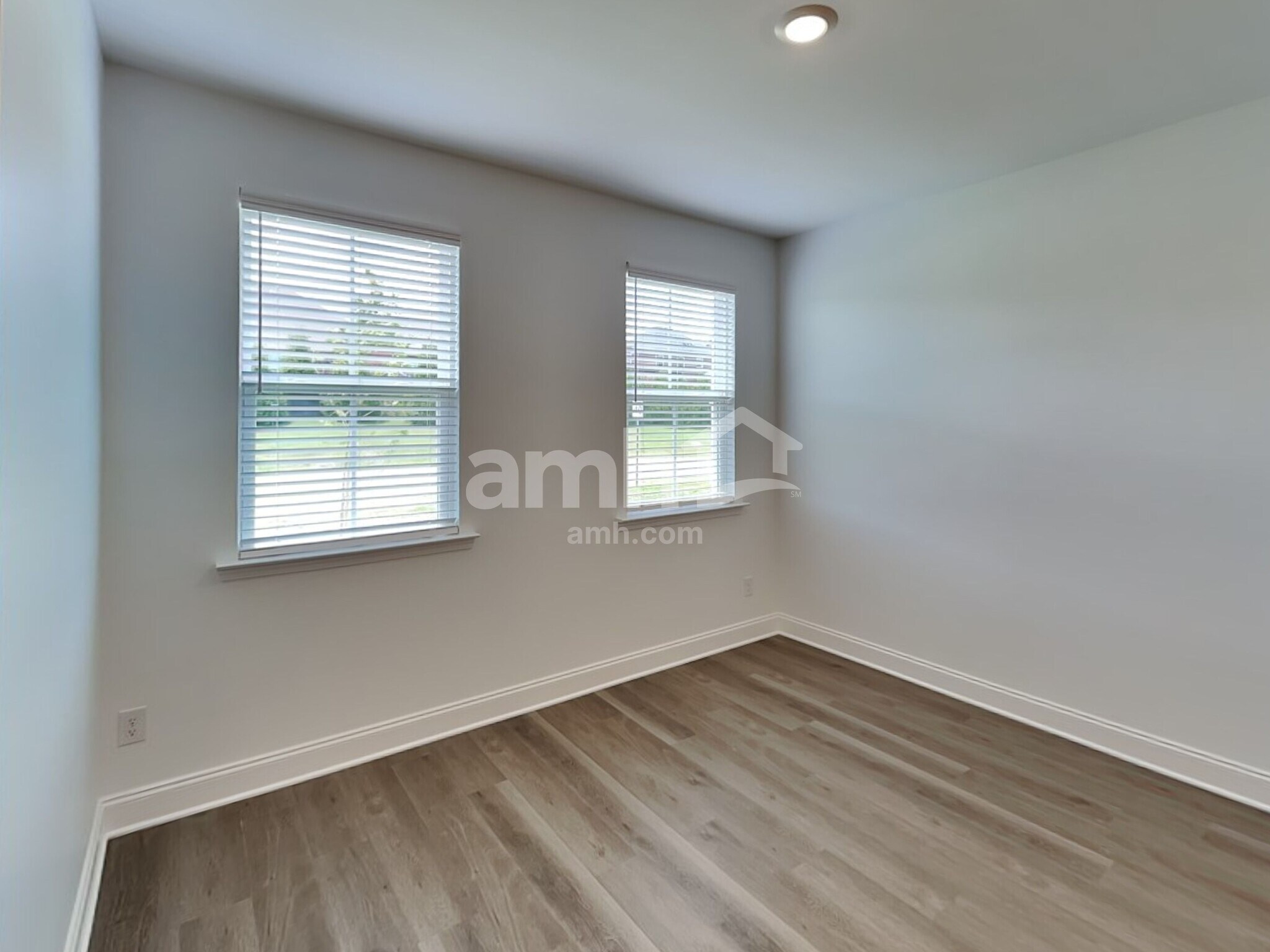 Building Photo - 212 Argea Dr