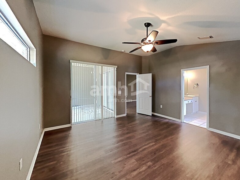 Building Photo - 22611 Roderick Dr