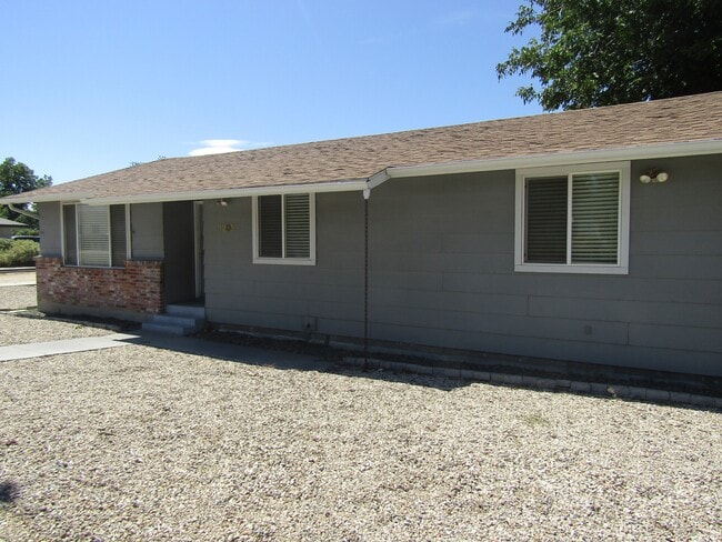 Building Photo - 1205 N Meridian Rd