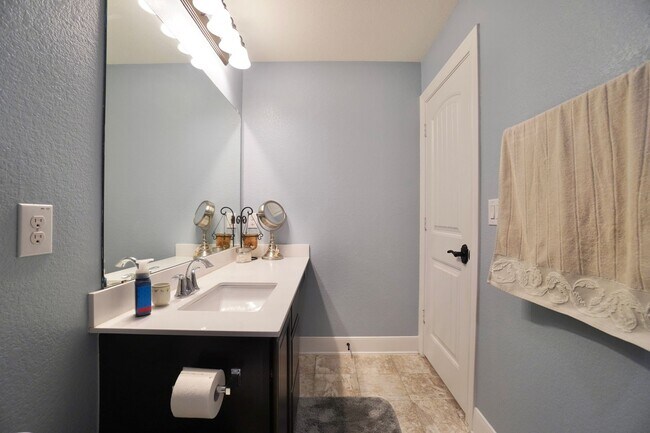 Building Photo - 7016 Lickeen Ct