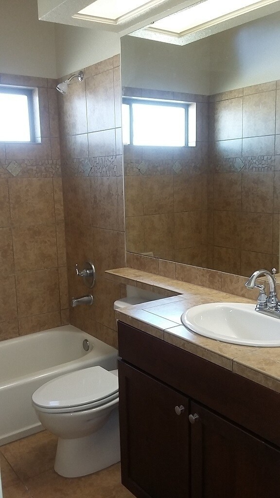 Building Photo - 4 Bedrooms 3 Baths EnergyStar Home