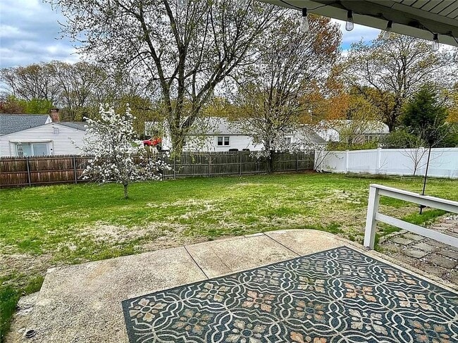 Building Photo - 30 Althea Dr