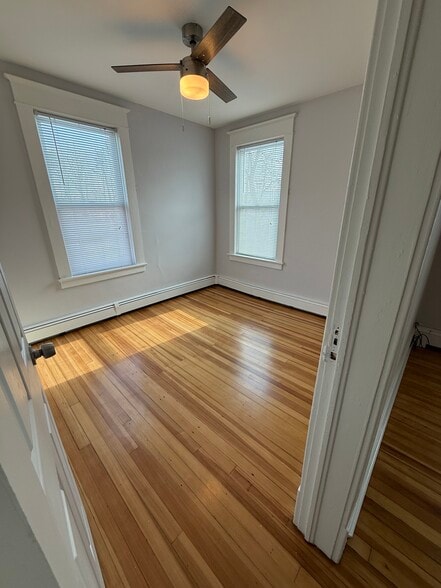 Building Photo - 1050 Princetown Rd