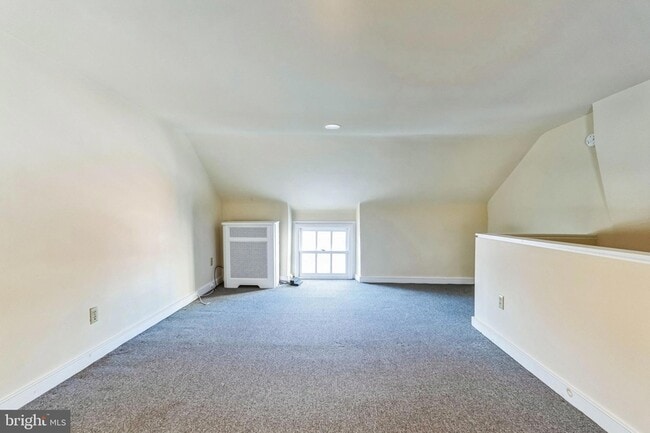 Building Photo - 4543 Baker St