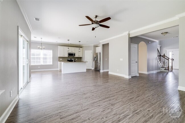 Building Photo - 225 Beckley Dr