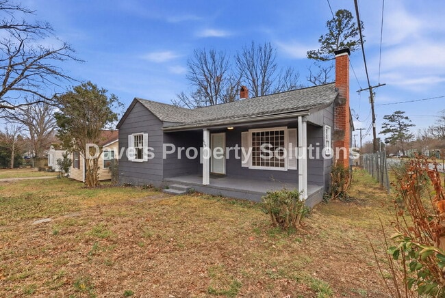 Building Photo - 829 W Terrell St