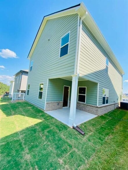 Building Photo - 804 Dundee Wy