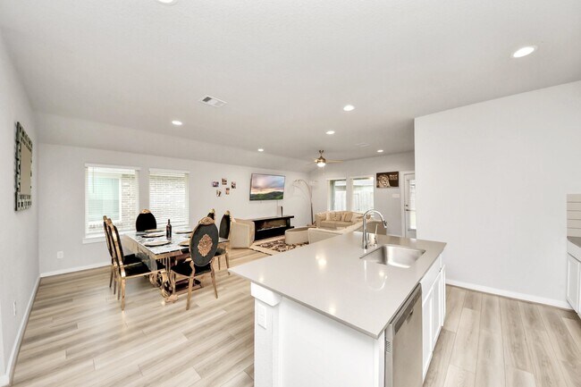 Building Photo - 18819 Allendale Frst Dr