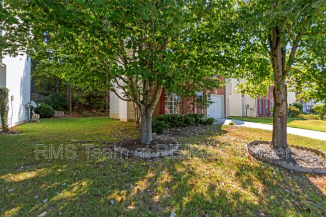 Building Photo - 2284 Oakland Spring Dr