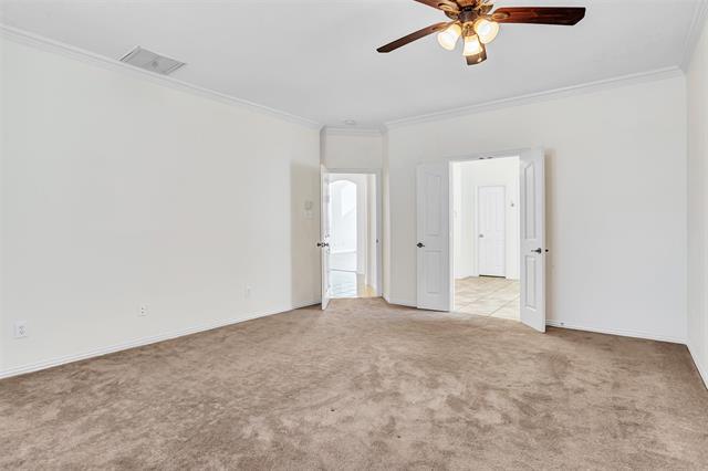 Building Photo - 4300 Vanderpool Dr