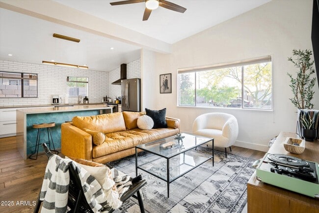 Primary Photo - 2307 N 51st Pl