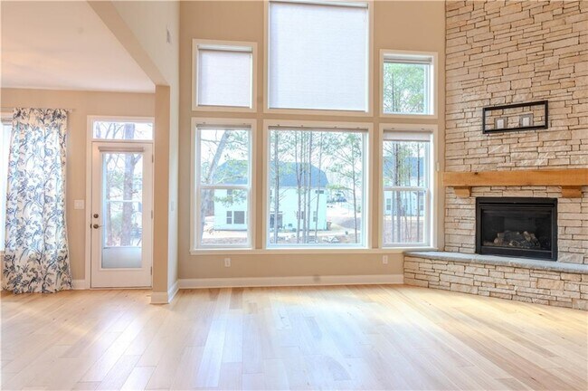 Building Photo - 8040 Scenic Ridge Wy