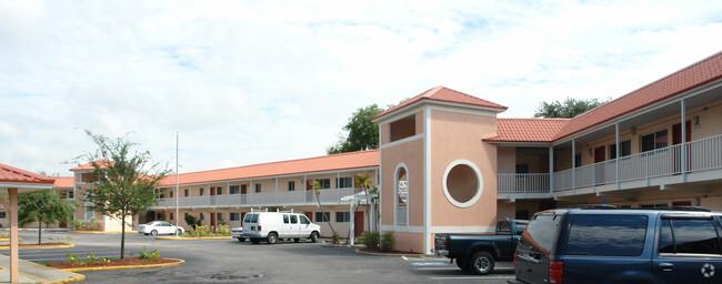 Building Photo - Arbors at Padgett Estates