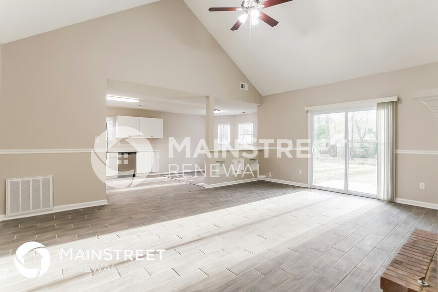Building Photo - 4008 Sharon Woods Dr