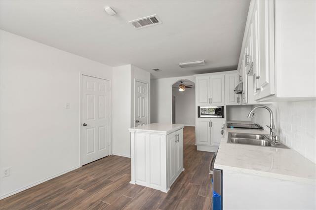 Building Photo - 2732 Brea Canyon Rd