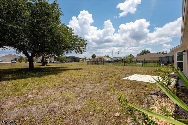 Building Photo - 25324 Lychee Ct
