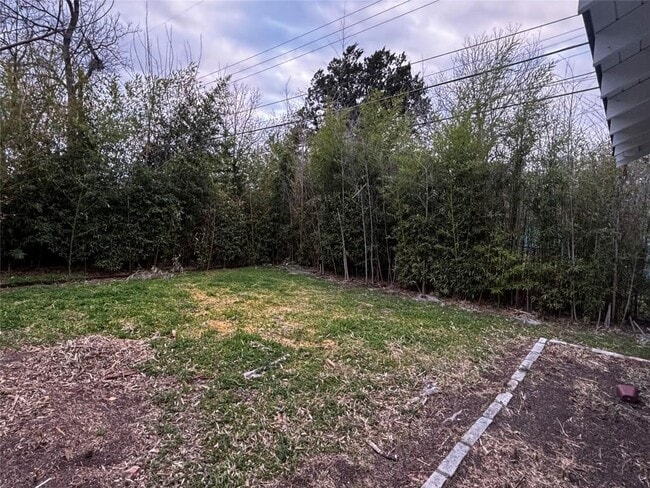 Building Photo - 3308 Randolph Rd