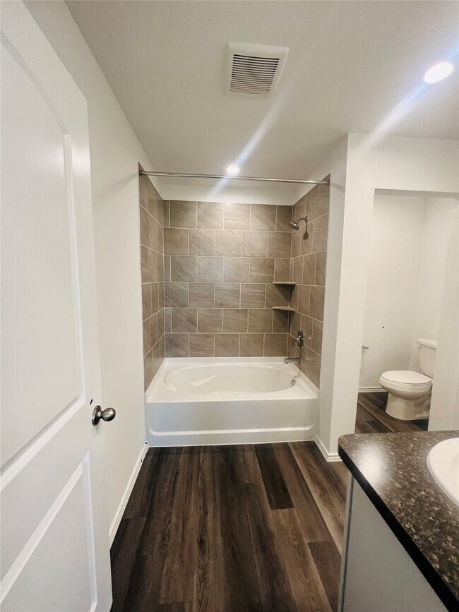 Building Photo - 5211 Mossdale Blf Ln