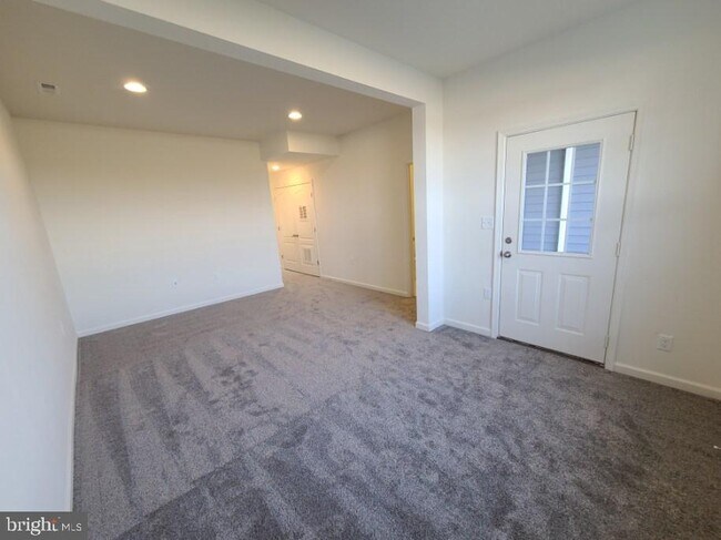 Building Photo - 108 Alderman Wy