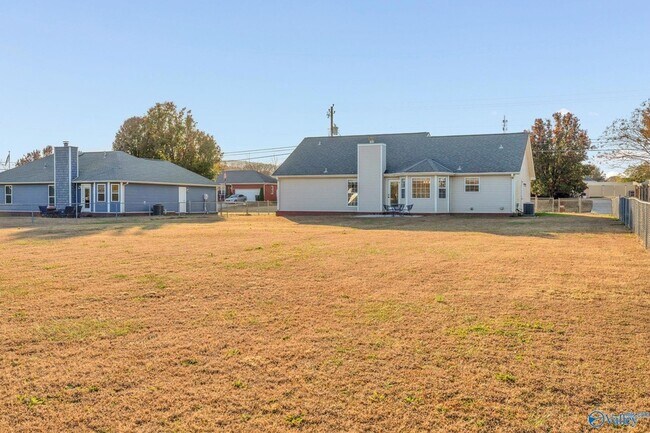 Building Photo - 113 Delta Pine Dr