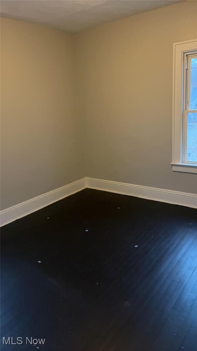 Building Photo - 2171 Olive Ave