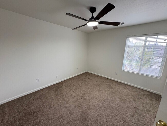 Building Photo - Two Story Home located in the Foxwood Estates coming soon!