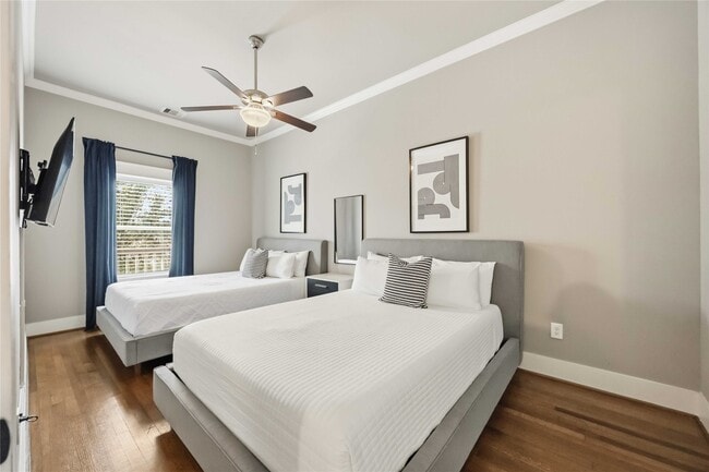 Building Photo - 1006 Enid St