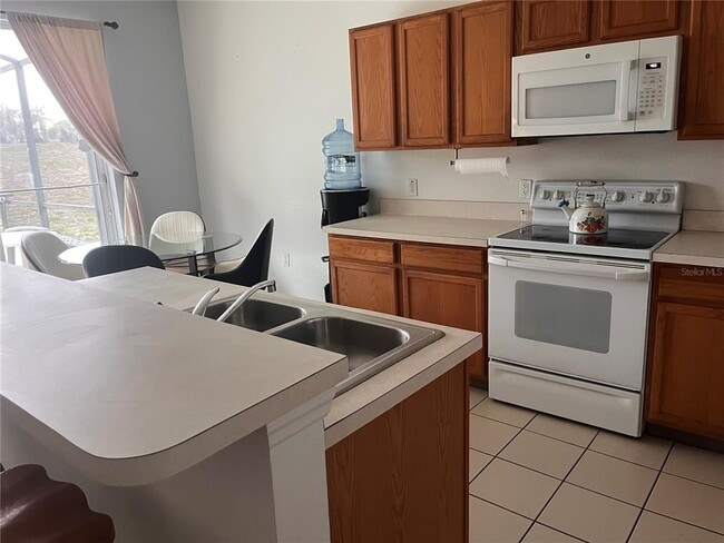 Building Photo - 217 Sand Ridge Dr