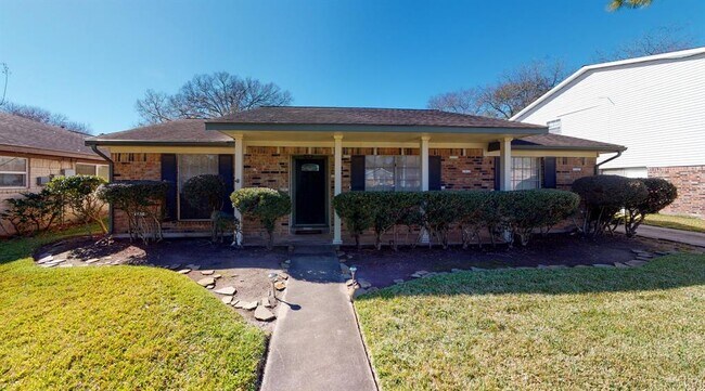 Building Photo - 11807 Monticeto Ln