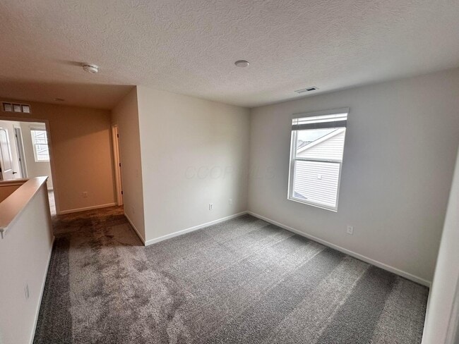 Building Photo - 1332 Red Tail Pl