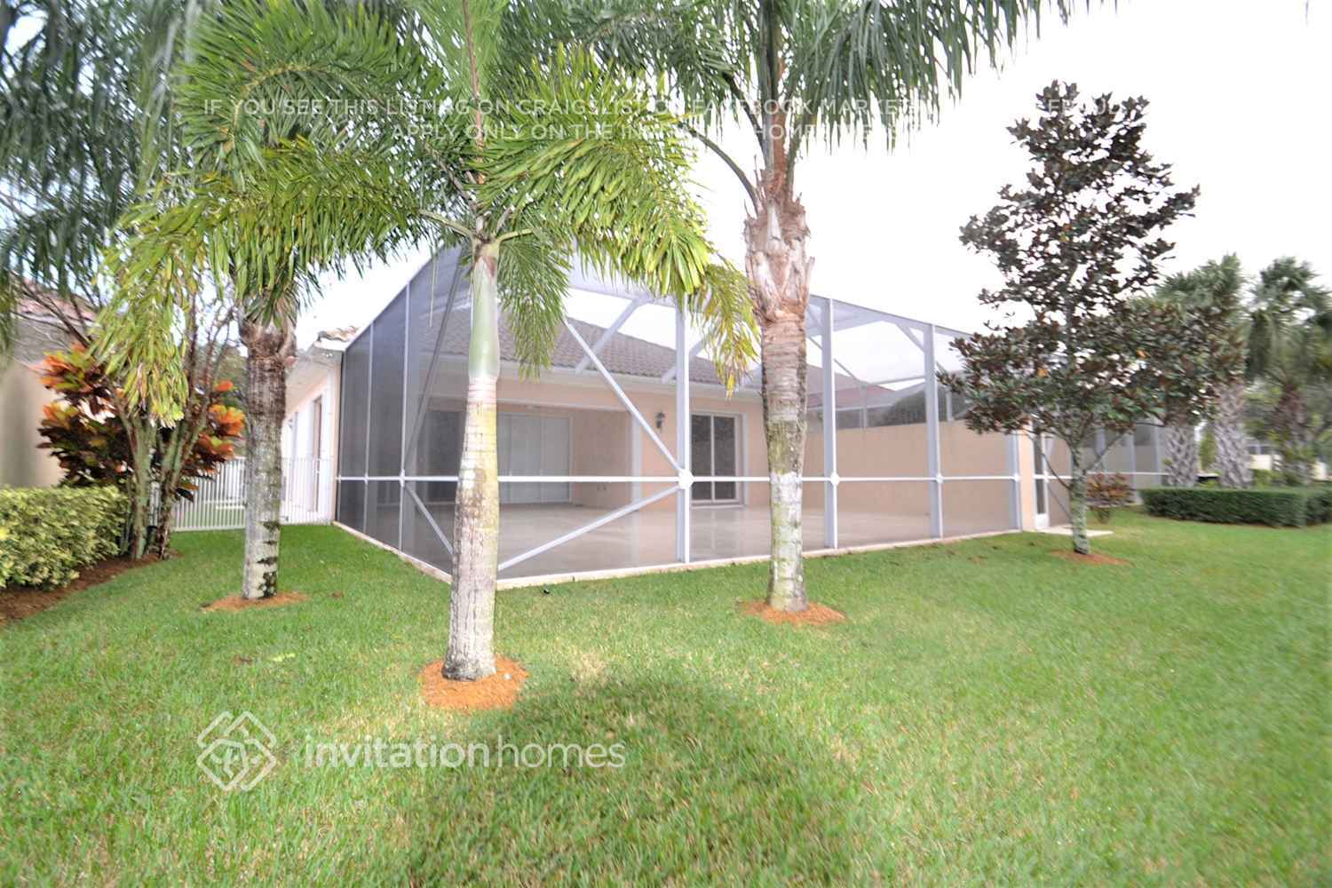 Building Photo - 8233 Pine Cay Rd