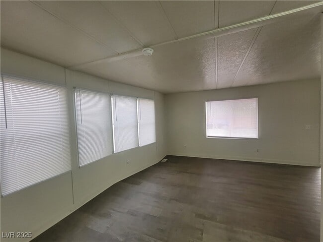 Building Photo - 367 MacFarland Ave