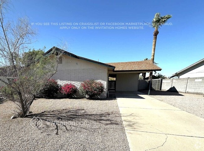 Building Photo - 2346 E Riviera Dr