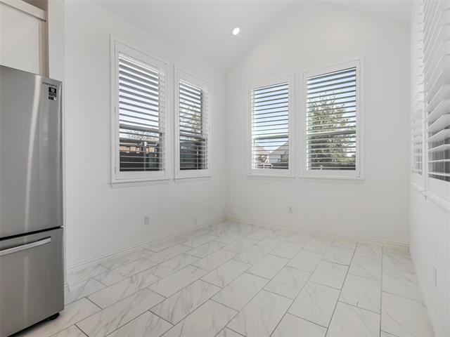 Building Photo - 8308 Pine Valley Dr