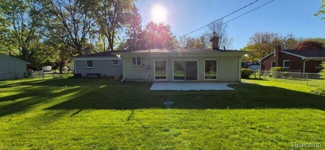 Building Photo - 6253 Cramlane Dr