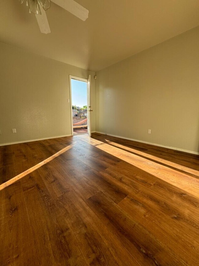 Building Photo - 10459 Chandler Dr NW