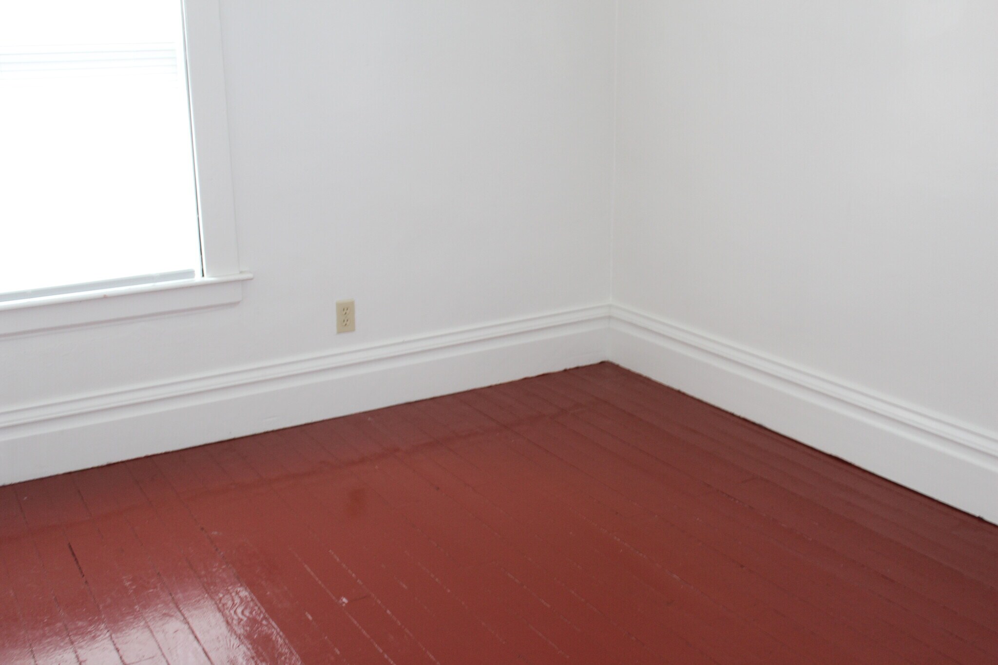 Building Photo - 514 Wheaton Ave