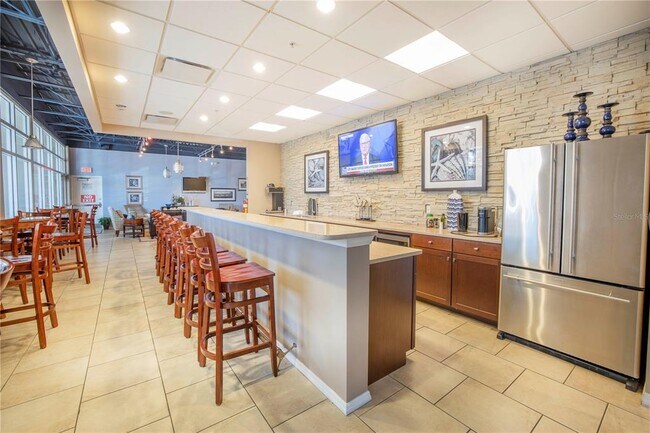 Building Photo - 6036 Anchorage Way S