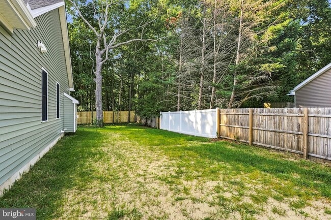 Building Photo - 34121 Juniper Dr