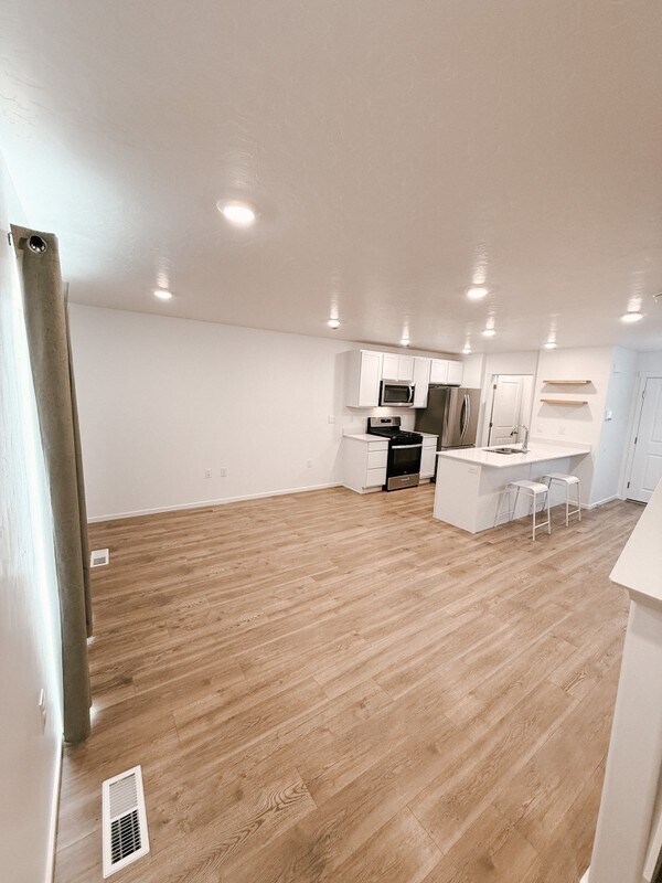 Building Photo - 1251 Harvest Vw Dr