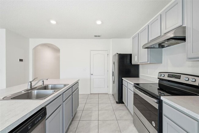 Building Photo - 2633 Grand Central Ave