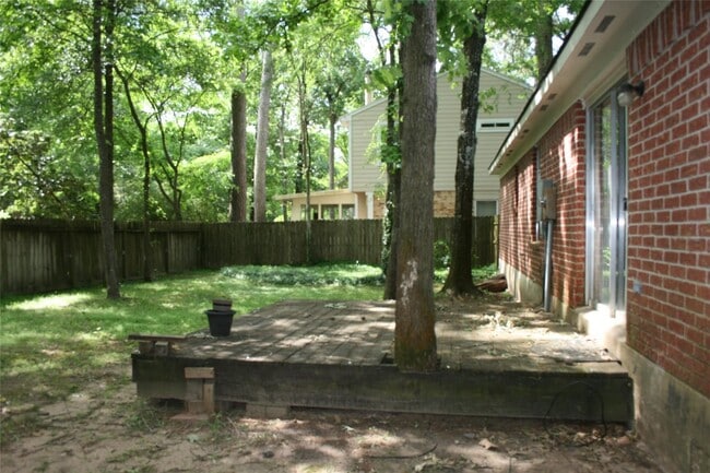 Building Photo - 39 S White Pebble Ct